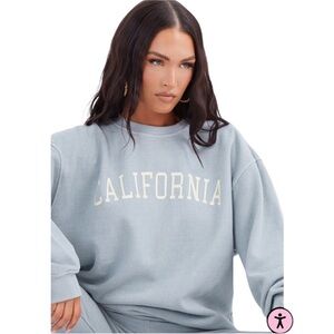 NWT PrettyLittleThings California Oversized Sweatshirt Sage‎ Blue Medium